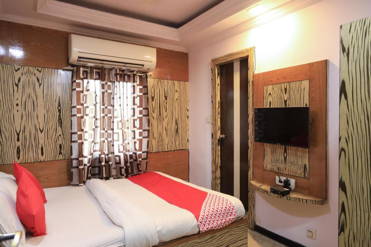 OYO Flagship 77764 Hotel Rahul Ganeshpeth Colony Nagpur Bagian luar foto